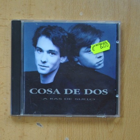 COSA DE DOS - A RAS DE SUELO - CD