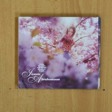 JENNIE ABRAHAMSON - WHILE THE SUNS STILL UP AND THE SKY IS BRIGHT - CD