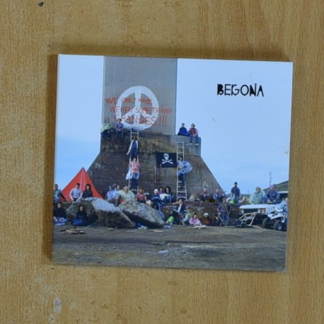 BEGOÑA - WE ONLY MOVE WE SOMETHING CHANGES - CD