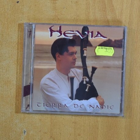 HEVIA - TIERRA DE NADIE - CD