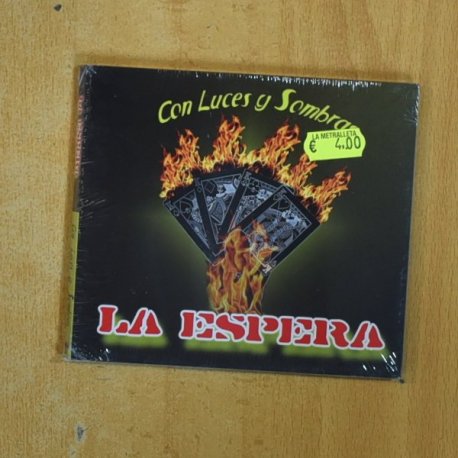 LA ESPERA - CON LUCES Y SOMBRAS - CD
